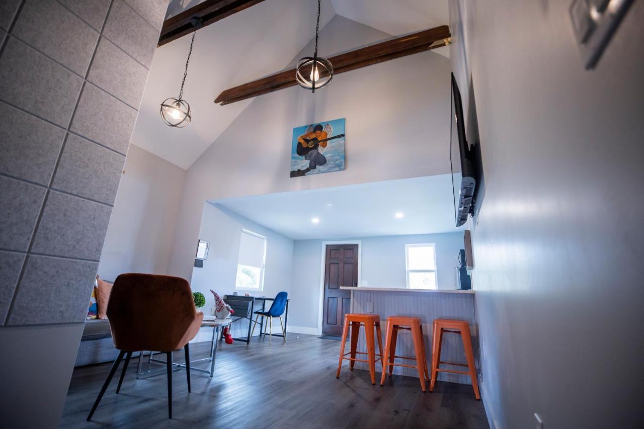 The Contemporary Appartement Sanford Buitenkant foto